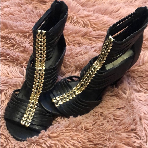 Charlotte Russe heels - Picture 1 of 2